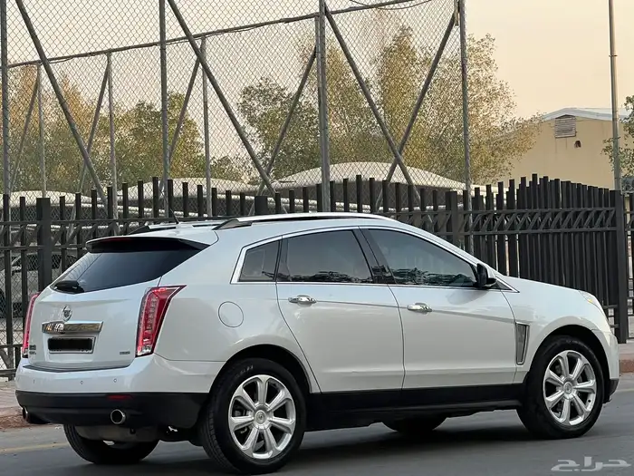 كاديلاك 2013 XT4 فل 5