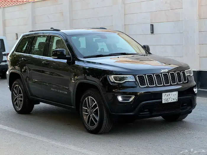 جراند شيروكي 2020 قمة النظافة V6 1