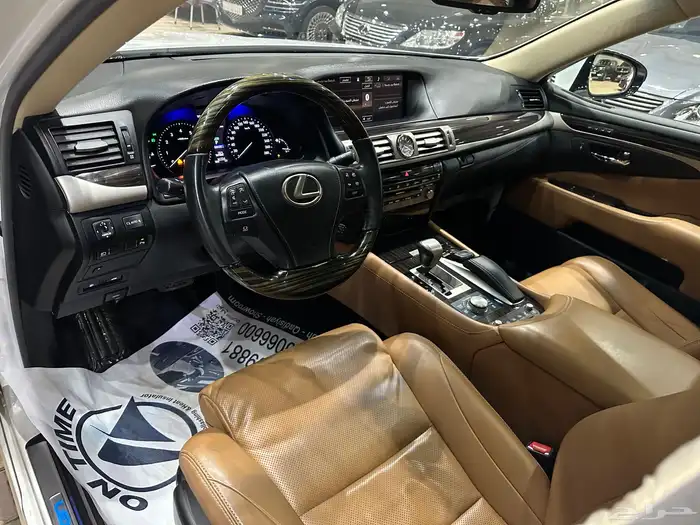 لكزس LS600 موديل 2015 فل كامل هايبرد 17