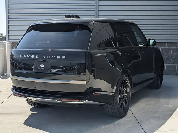 Range Rover P400 SE 2024 2