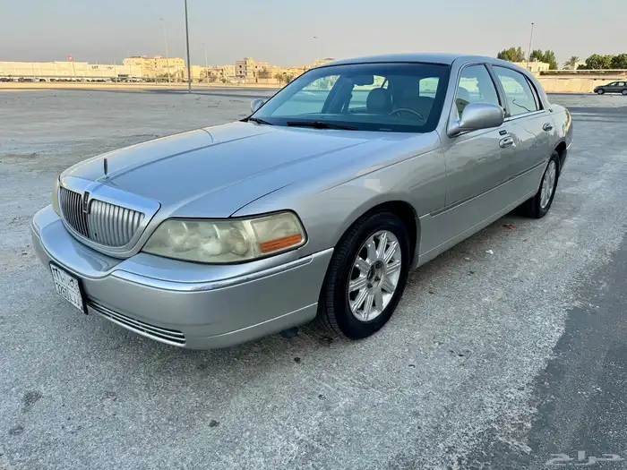 للبيع لنكولن - تاون كار 2008 Signature Limited 4