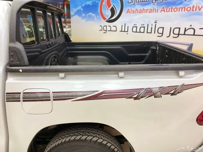 هايلكس SGLX 2025 دبل بنزين 8