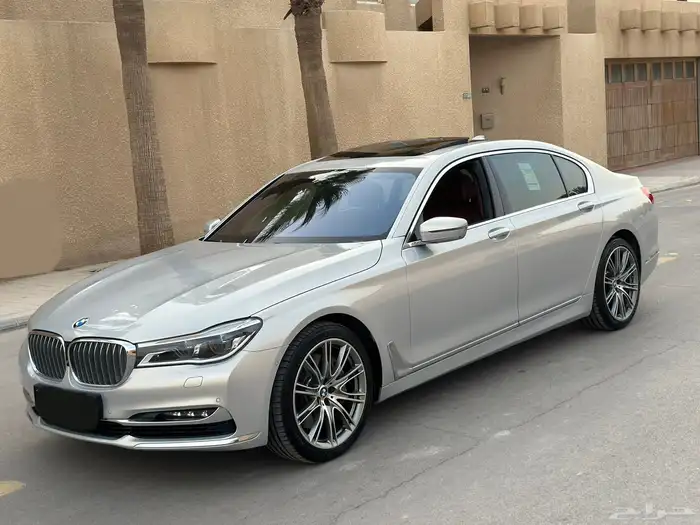 بي ام انتفجول 750 ماشي 72 الف فقط على الضمان 2017 4
