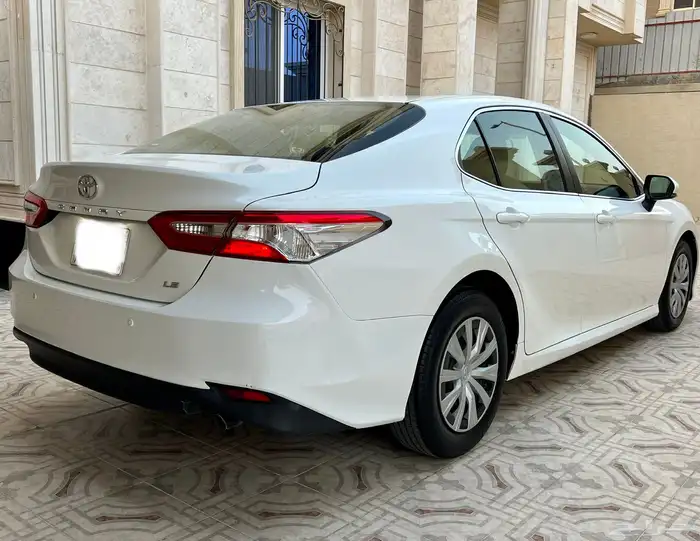 تويوتا 2019 كامري عداد 37 الف سعودي 4