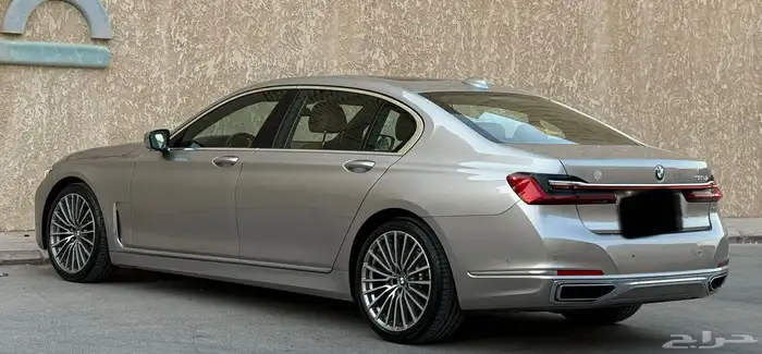 بي ام دبليو 2020 Li 730 13