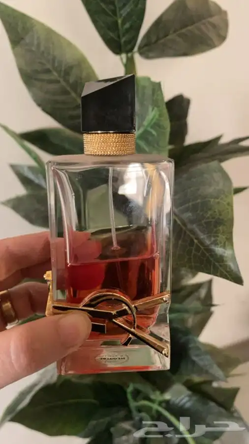 مجموعة عطور كوبي مستعملة 0