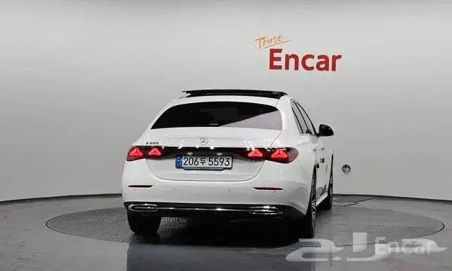 مرسيدس E200 موديل 2024 الميموني للاستيراد بكوريا 3