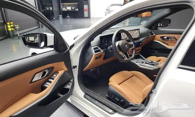 BMW 32i M موديل 2025 الميموني للاستيراد 6
