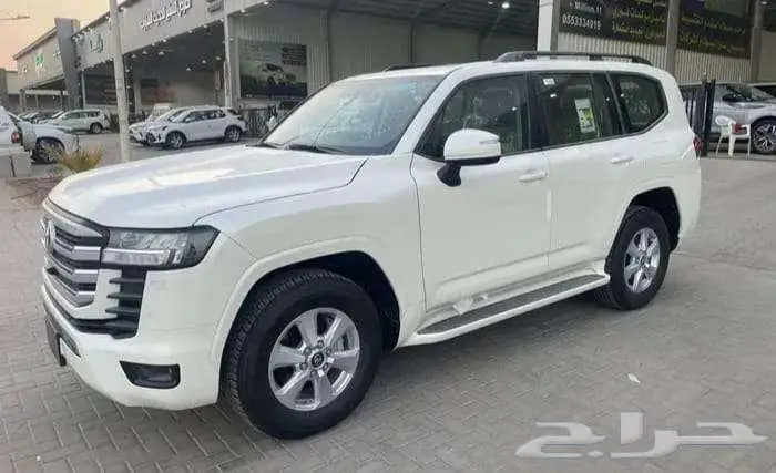 تويوتا لاندكروزر جكسار L2 بنزين 2025 سعودى ابيض 0