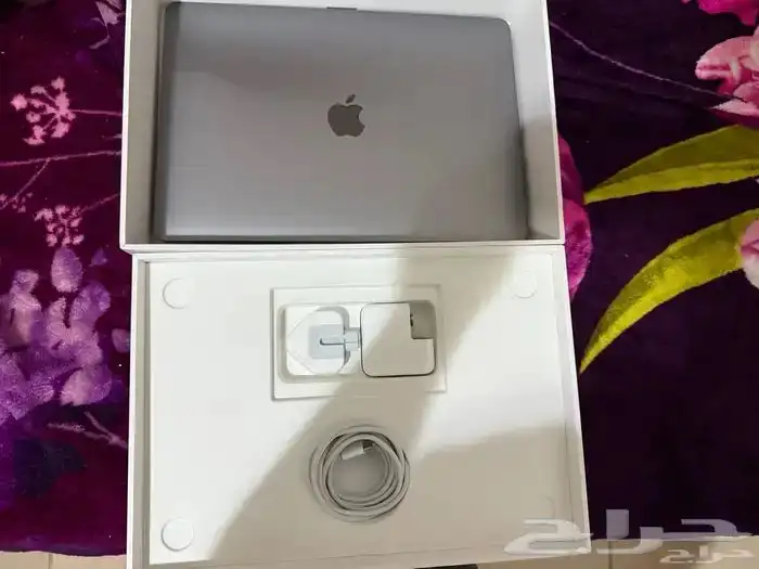 لابتوب ماك بوك m1 جديد 2