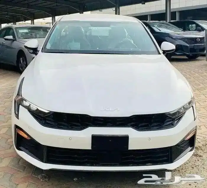كيا K5 ستاندر مطور بصمة فتحة سقف 2025 كاش و تقسيط 0