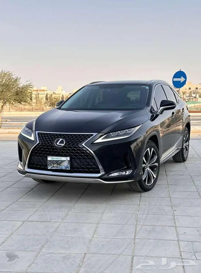 لكزس 2021 RX350 فل كامل 1