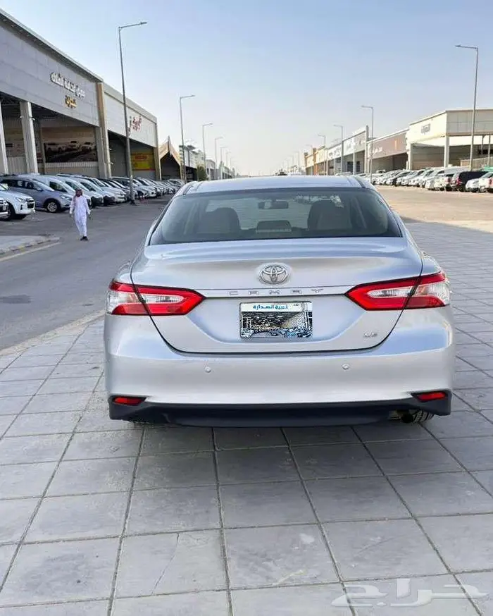 تويوتا كامري 2019 LE استاندر 3