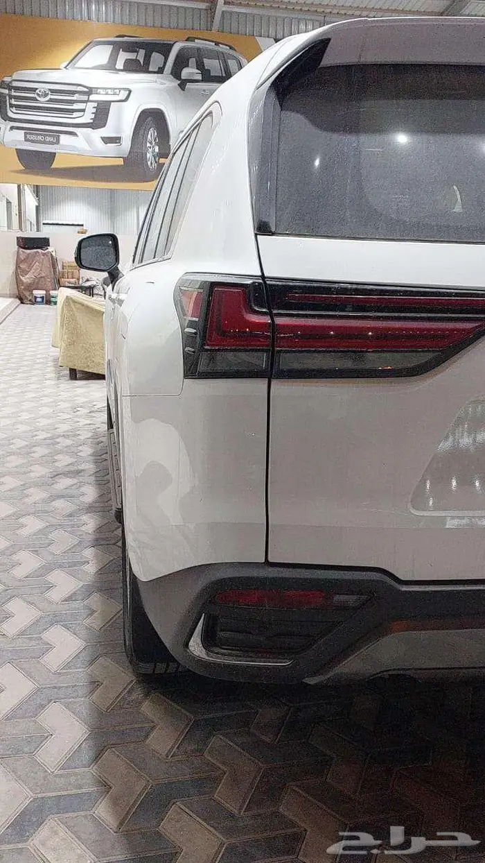 لكزس BB ابيض داخلي احمر 2024 خليجي 2