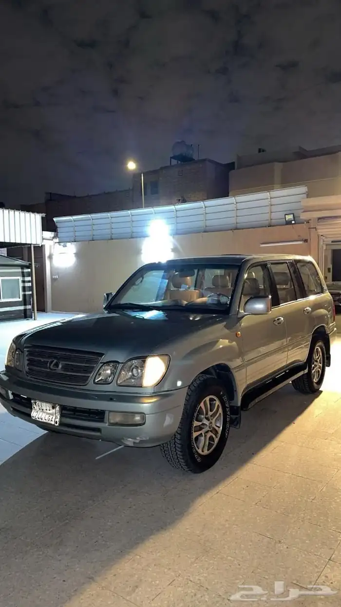 النوع  لكزس -الفئه  LX470 الممشى 223 الف -المديل  2003 8