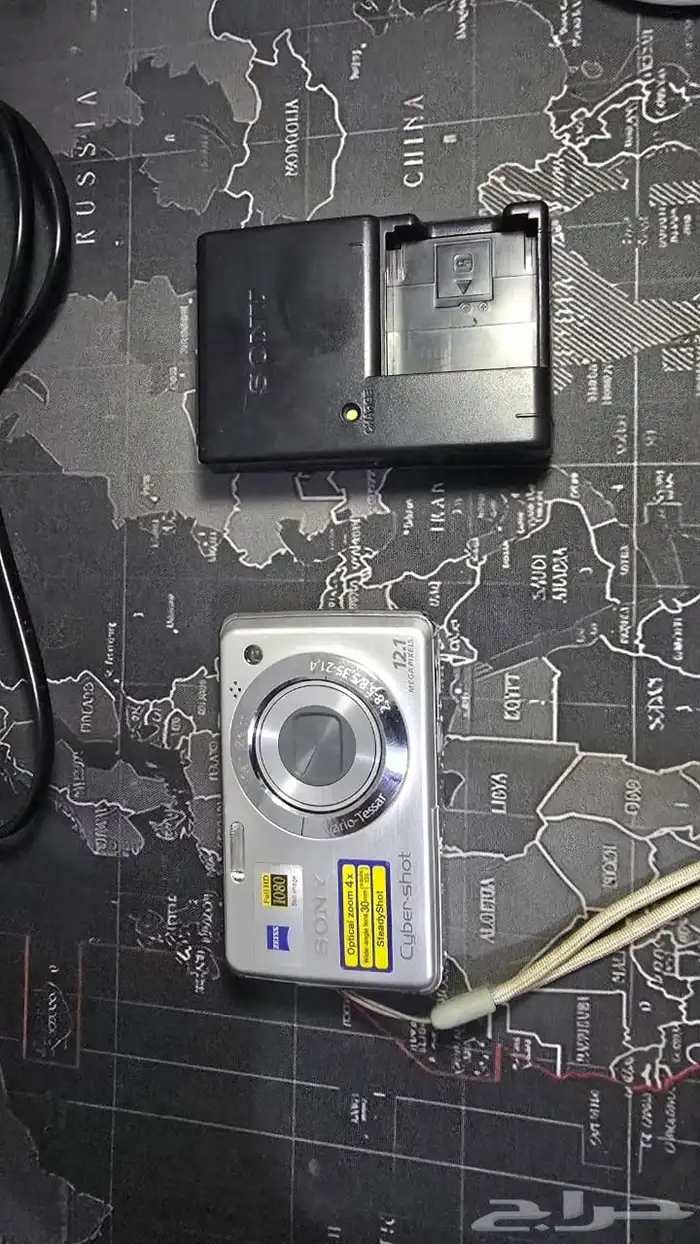 Camera Sony cyber shot DSC-W210 0