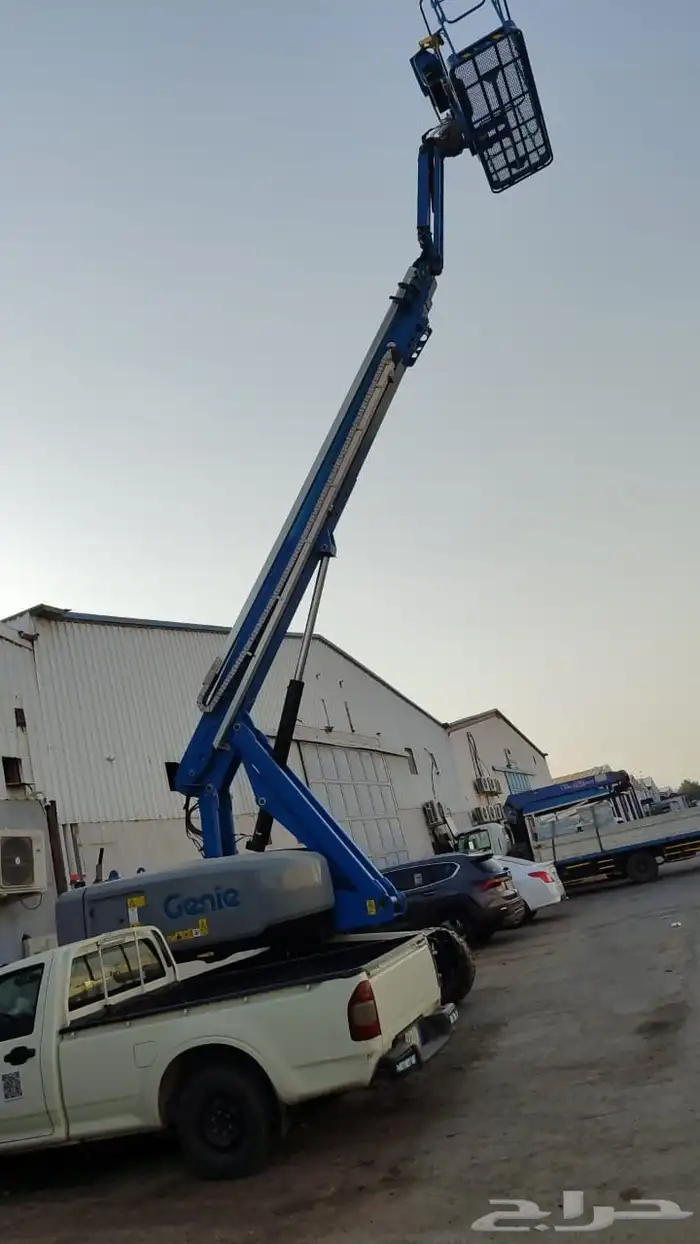 ايجارات مان لفت وسيزر لفت معدات حديثة 1