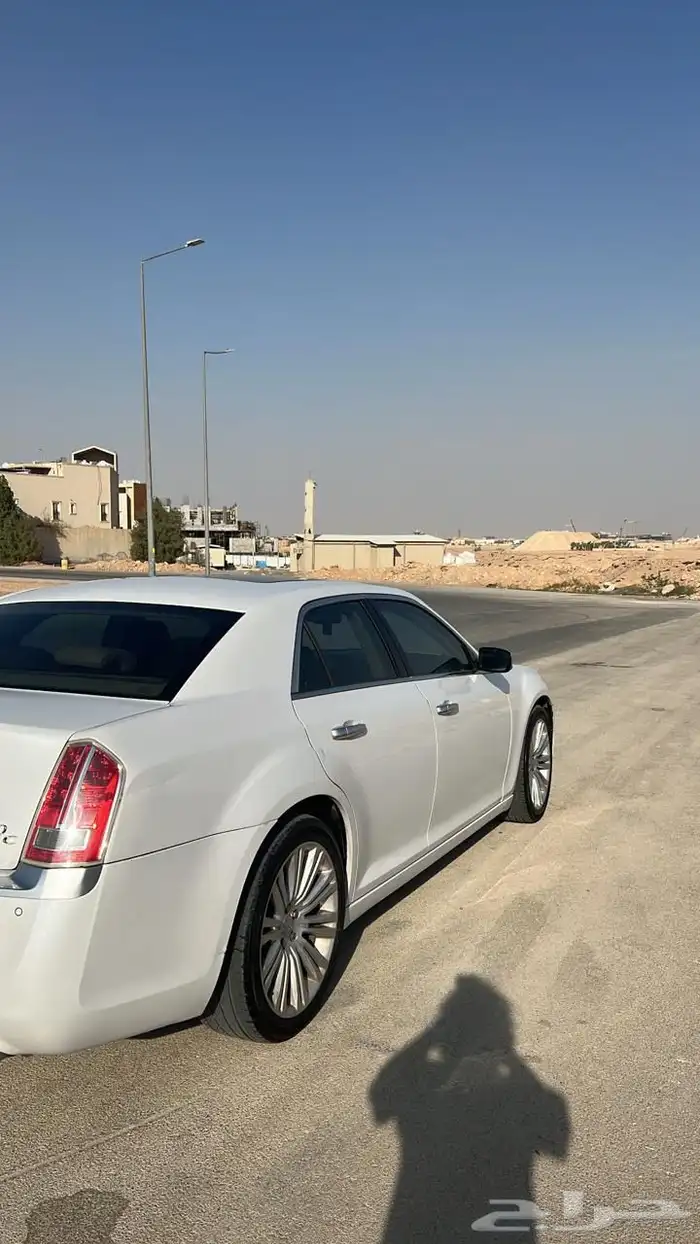 كرايزلر فل كامل 2014 V8 4