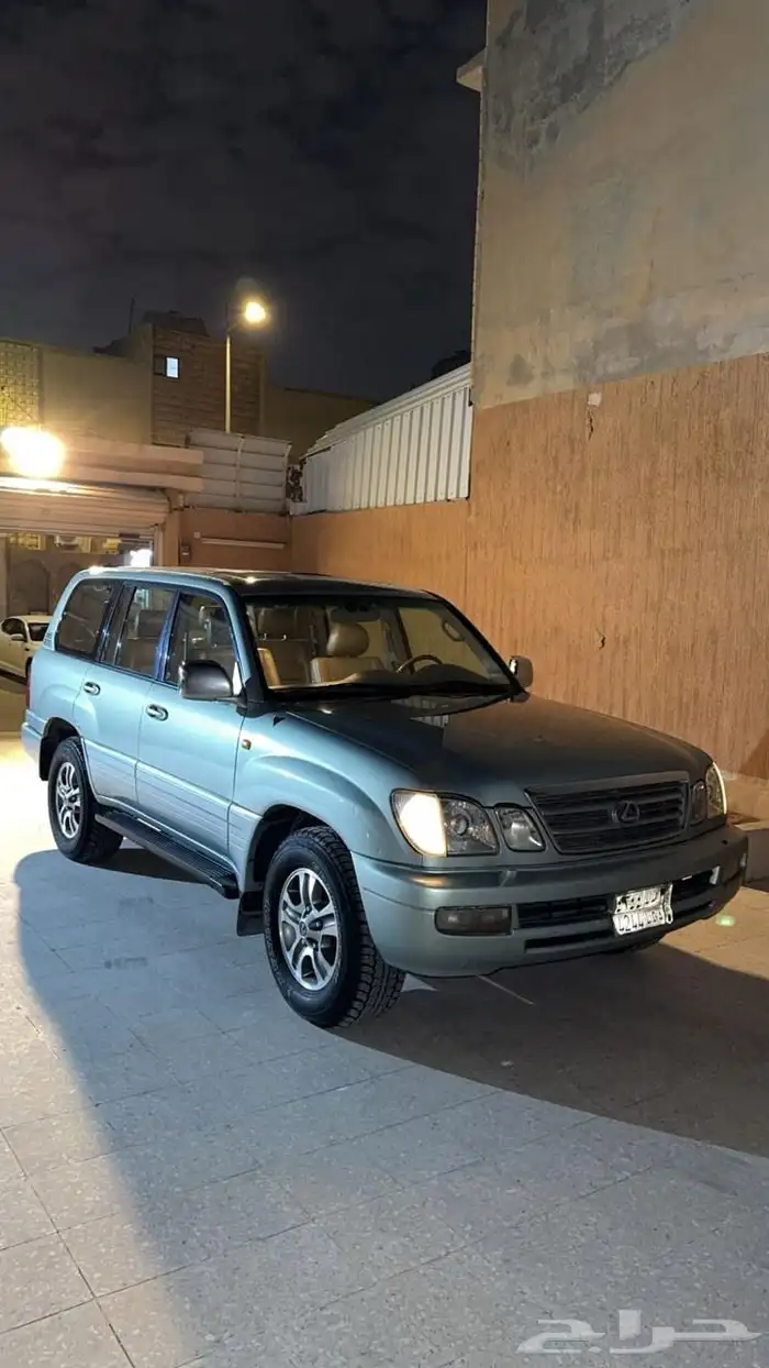 النوع  لكزس -الفئه  LX470 الممشى 223 الف -المديل  2003 7