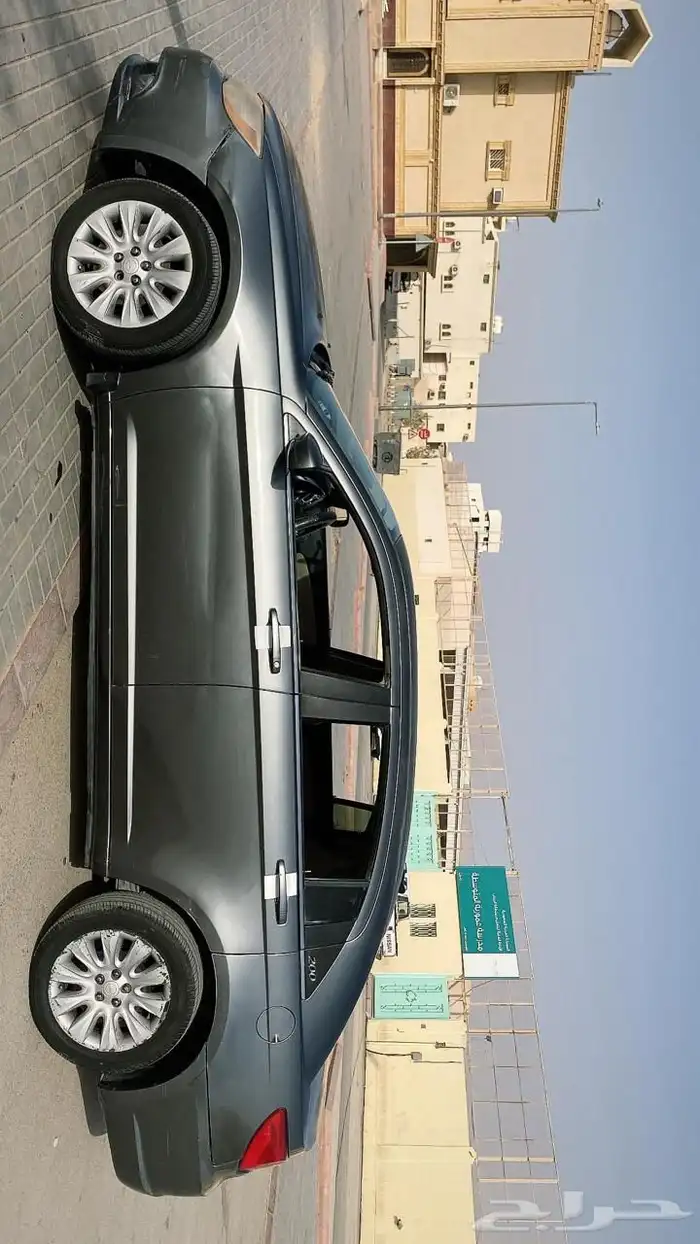للبيع كرايسلر C200 نظيفة 3