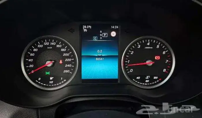 مرسيدس C200 موديل 2020 7
