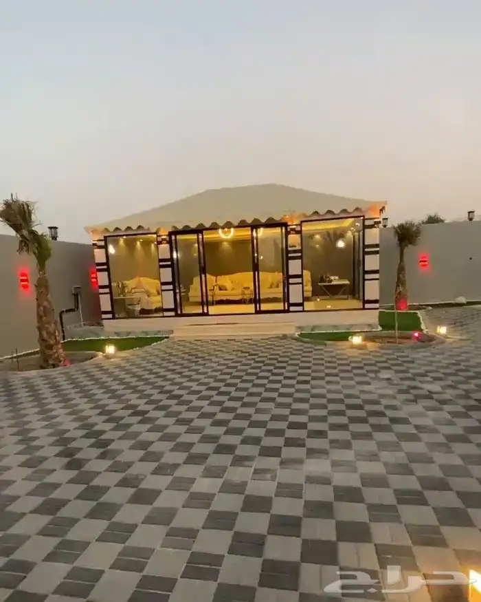 خيام ملكية وبيت شعر 1