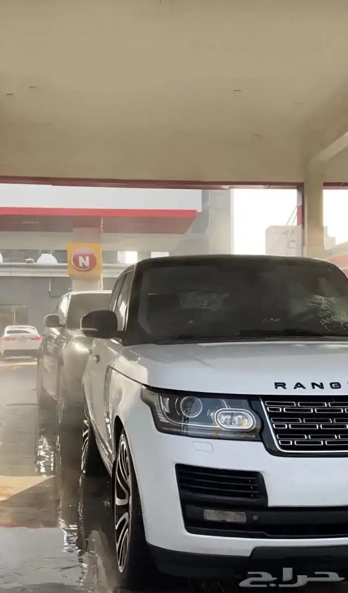 للبيع رنج روفر بحالة الوكالة 2