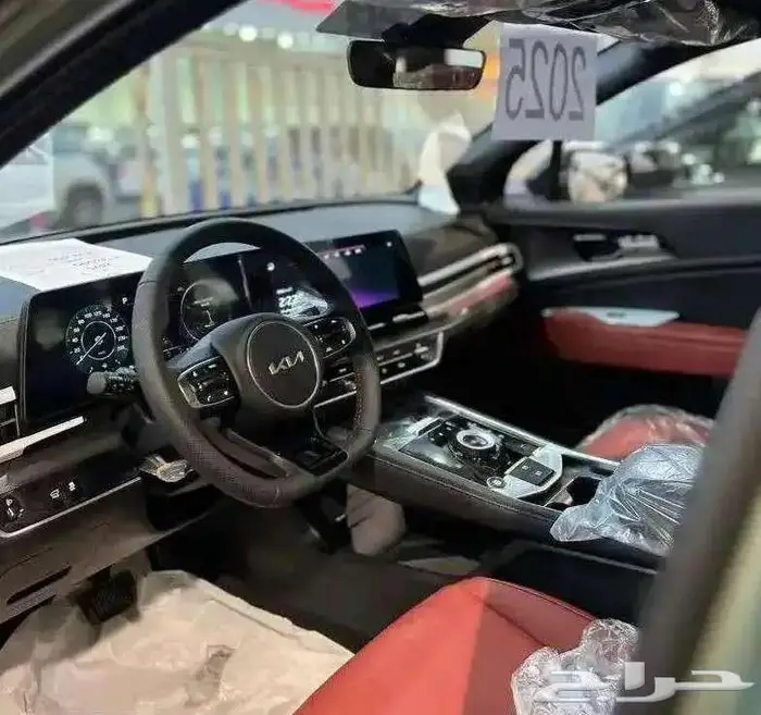 كيا سبورتاج لارج موديل 2025 كاش وتقسيط 4