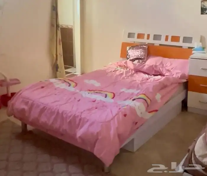 سريرين نفر ونص 0