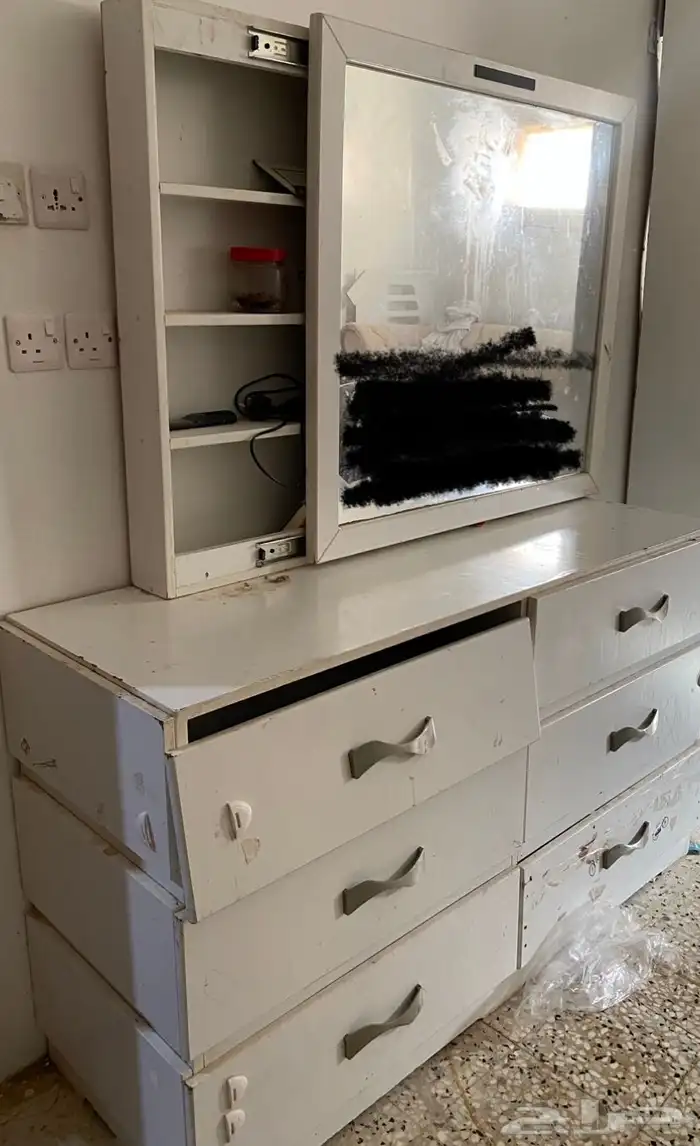 اثاث متفرق للبيع السريع 0