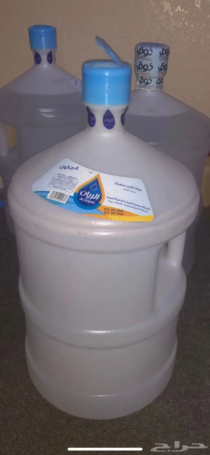 علب ماء فاضيه للبيع 0