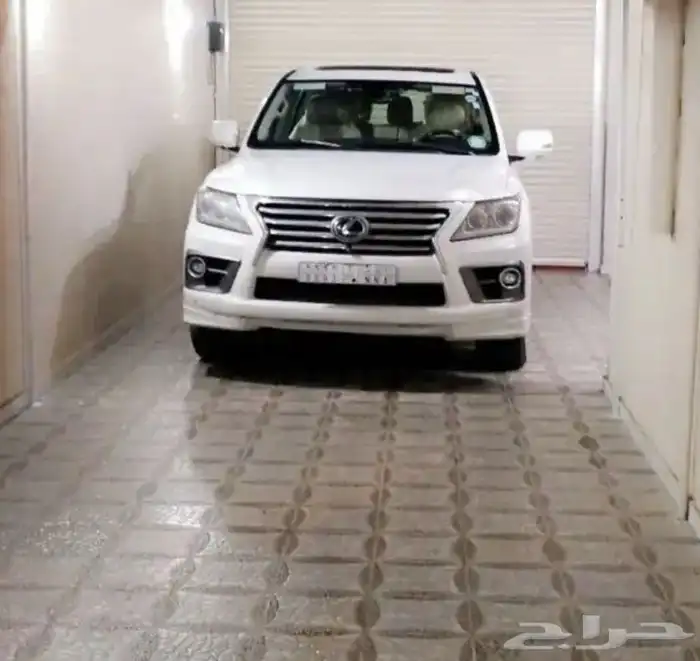 جيب لكزس ماشي 419 الف موديل 2009 مرهم 14 11