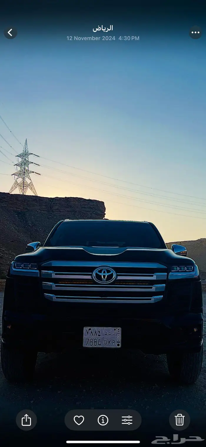شمعات لاندكروزر gxr 1