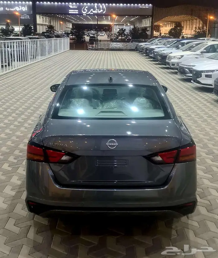 نيسان التيما S استاندر 2.5 سعودي 2025 5