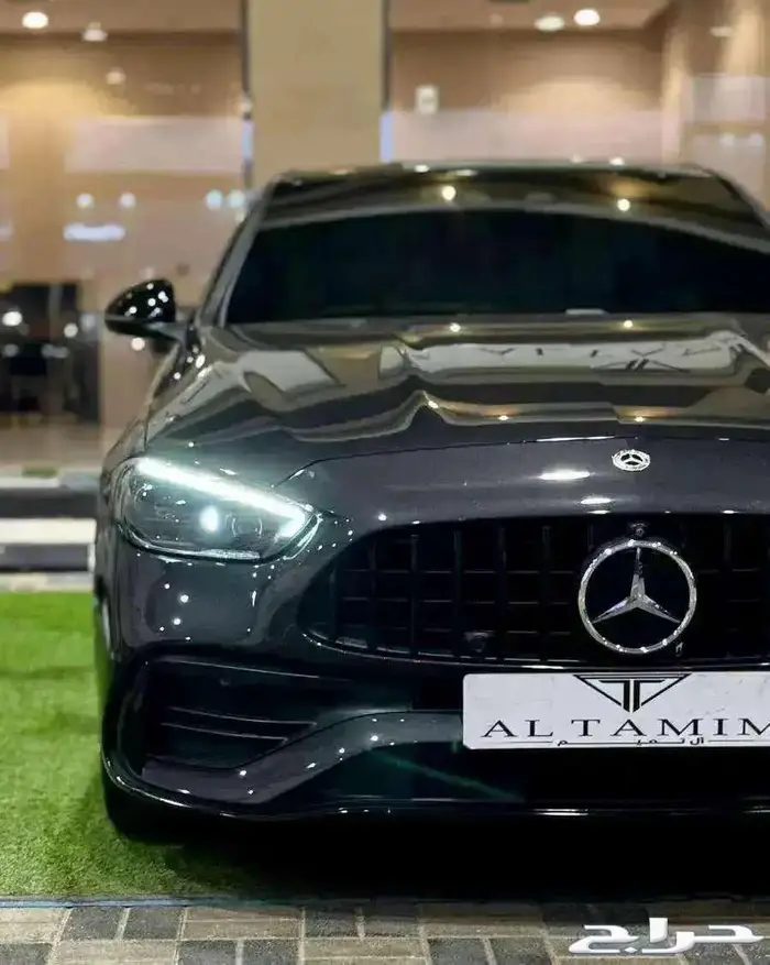 مرسيدس بنز الموديل 2022 - C300 4Matic 9