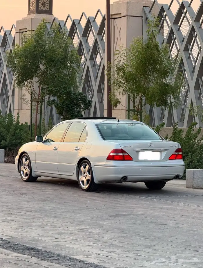 لكزس LS430 فل الترا سعودي 2004 ممشى قليل 4