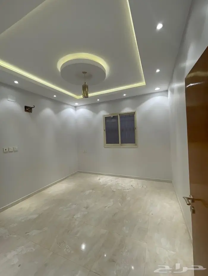 عمارة للبيع تحتوي ع استراحة وفله وشقتين 27
