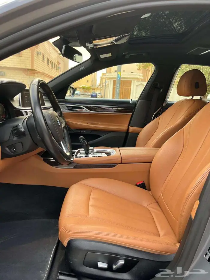 بي ام دبليو 730Li 2020 ( بحالة الوكالة ) 16
