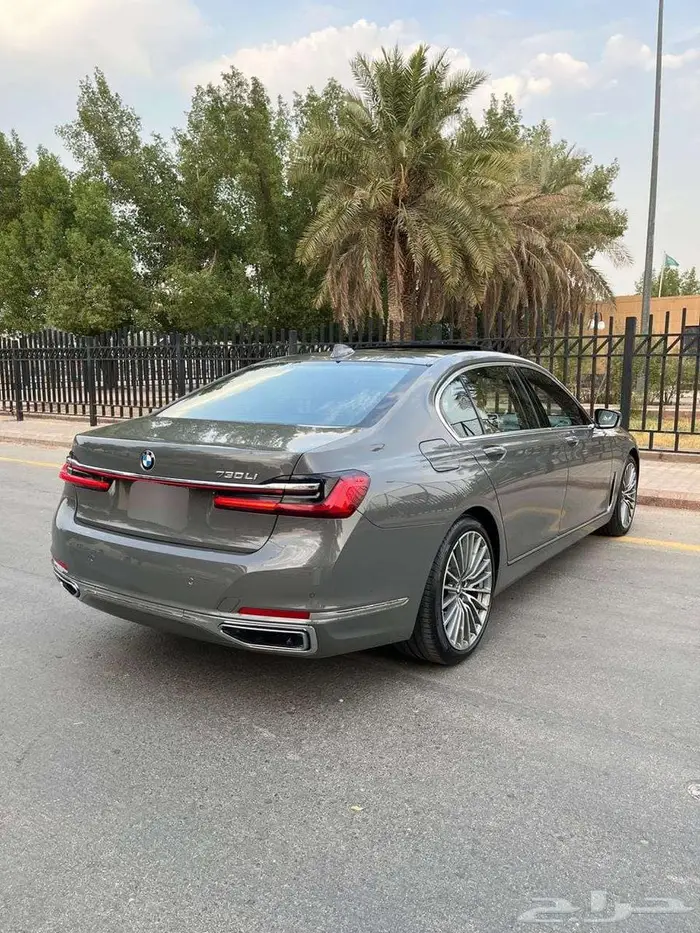 بي ام دبليو 730Li 2020 ( بحالة الوكالة ) 3