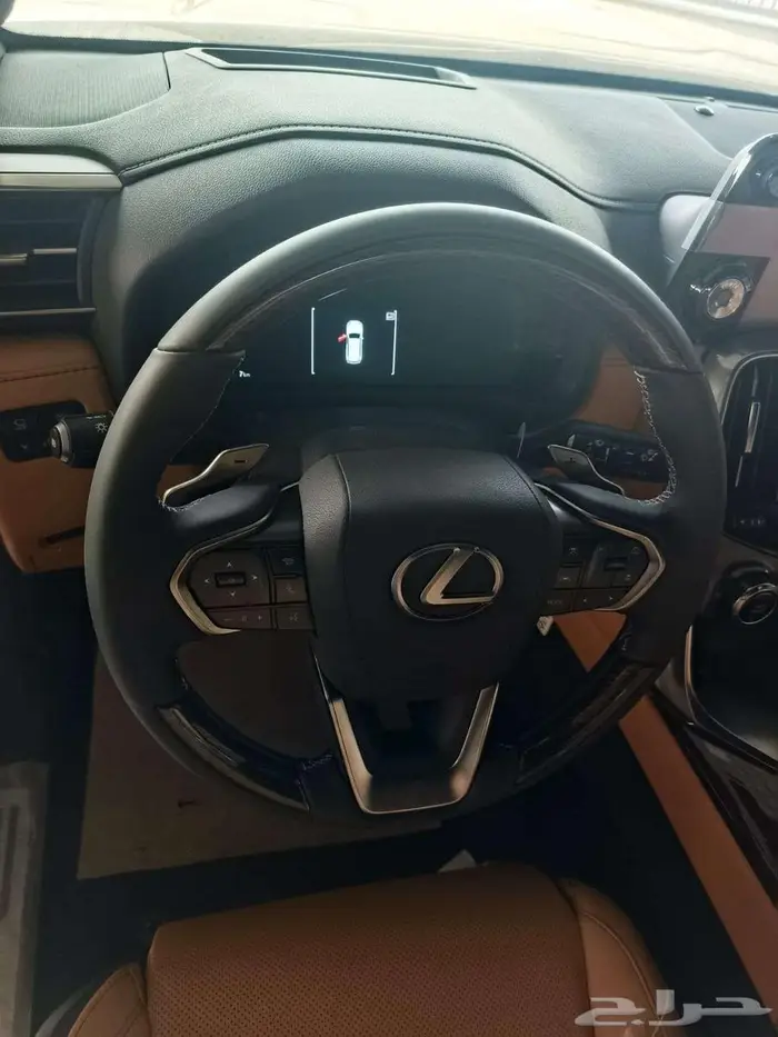 لكزس LX 700 بي اتش أبيض هايبرد 2025 اقل سعر كاش واقساط 10