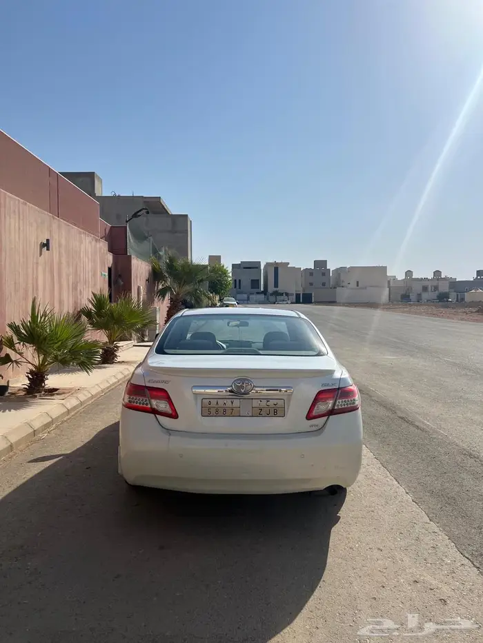 للبيع كامري 2010 3