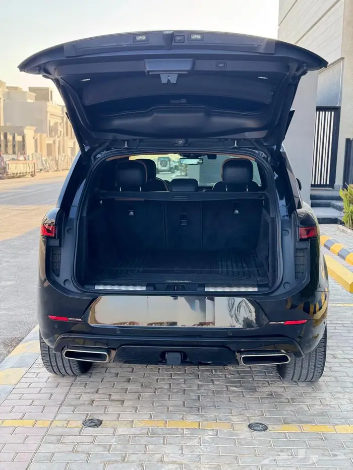 رنج روفر سبورت دينمك Range Rover Sport P400 4