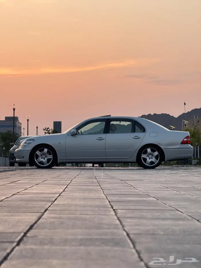 لكزس LS430 فل الترا سعودي 2004 ممشى قليل 16