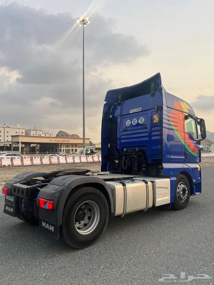 راس شاحنه مان MAN طراز TGX.18.510 موديل 2021 3
