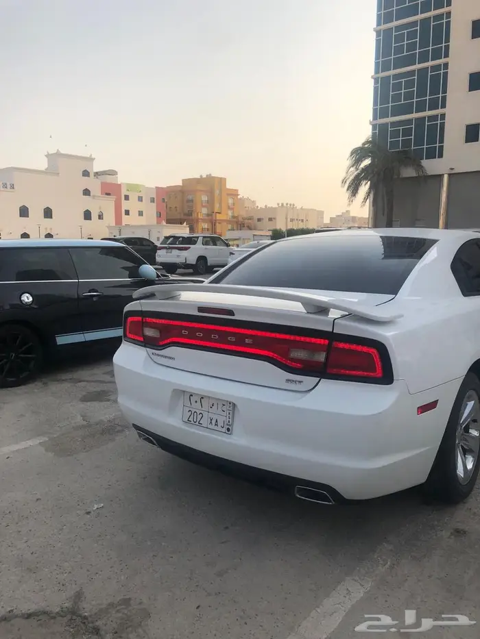 دوج تشارجر SXT فل كامل للبيع 2014 5