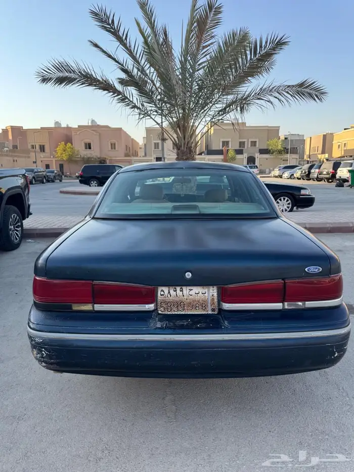 فورد كراون فكتوريا موديل 97 للبيع 0