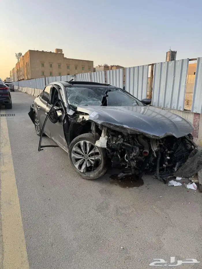 للبيع رينو تاليسمان تشليح 2