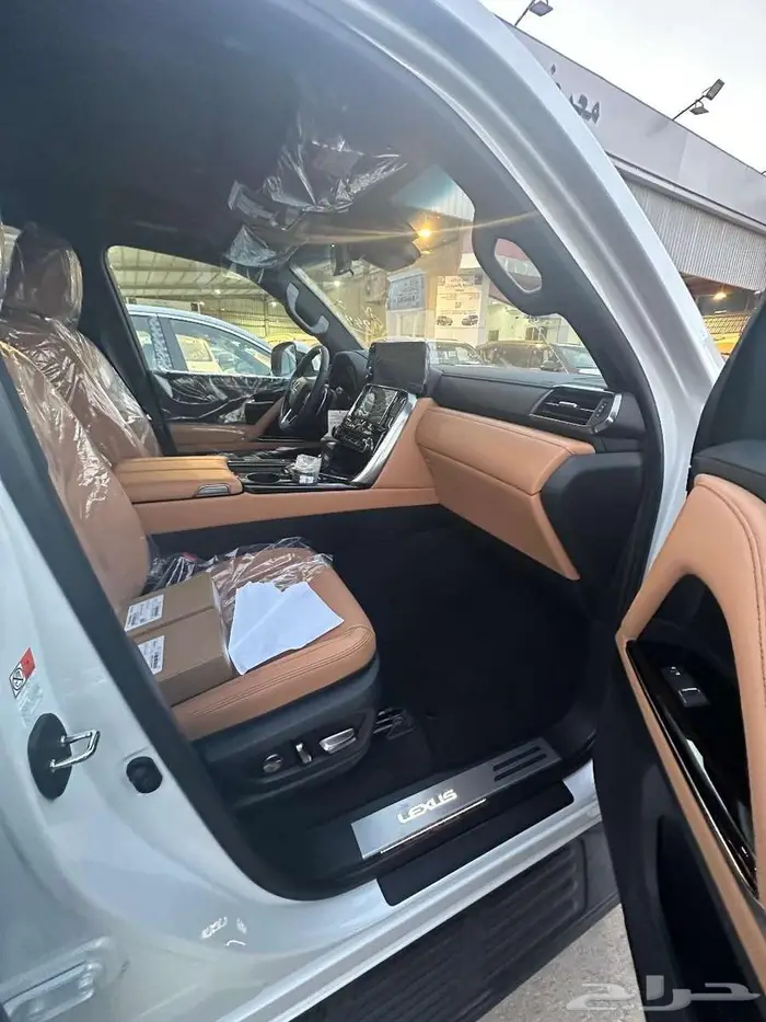 لكزس LX 600 BB كاش واقساط علي جميع البنوك 2