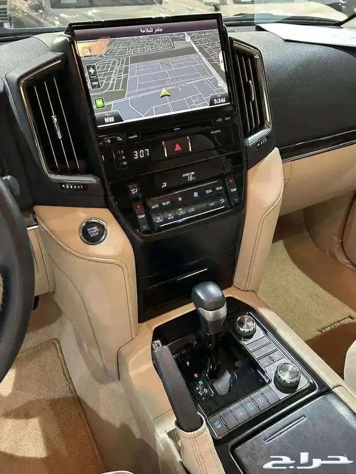 للبيع جيب قراند تورنق 2021 سعودي عداد قليل V8 ( مخززنه ) 38