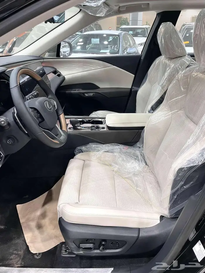 لكزس ( RX 350 BH ) موديل 2025 أقل الأسعار 10
